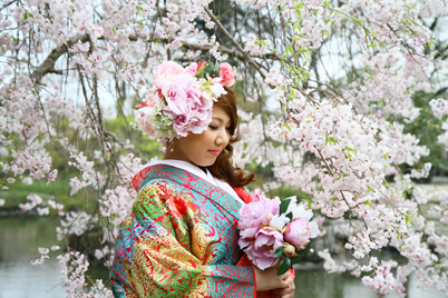 お気に入りの衣装でスタジオ＆桜の満開の下でロケーション撮影！